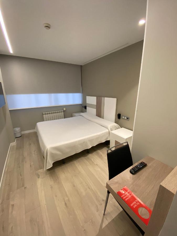 Hotel Escuela Madrid Exteriör bild
