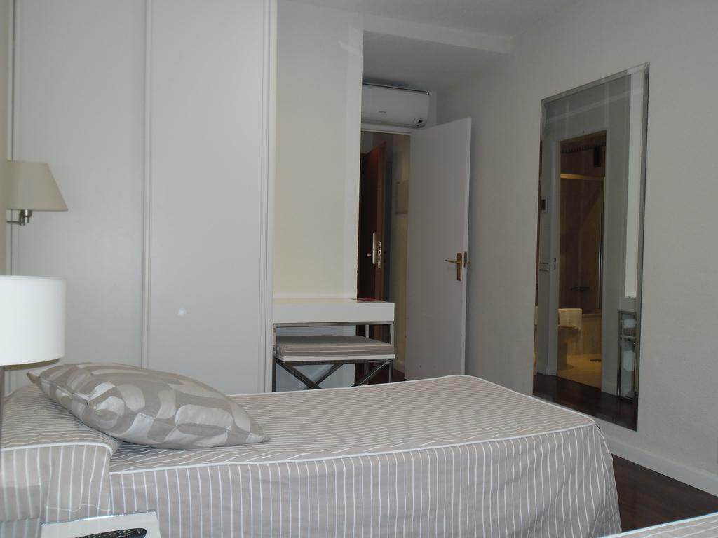 Hotel Escuela Madrid Rum bild